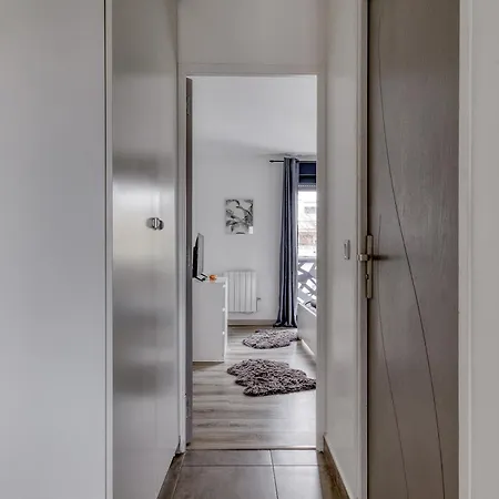 Apartment 3 - 10 Min Paris - 30 Min - Free Parking - 5 Min Rer A Fontenay-sous-Bois